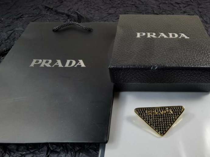 Picture of Prada Brooch _SKUPradabrooch06cly0314379